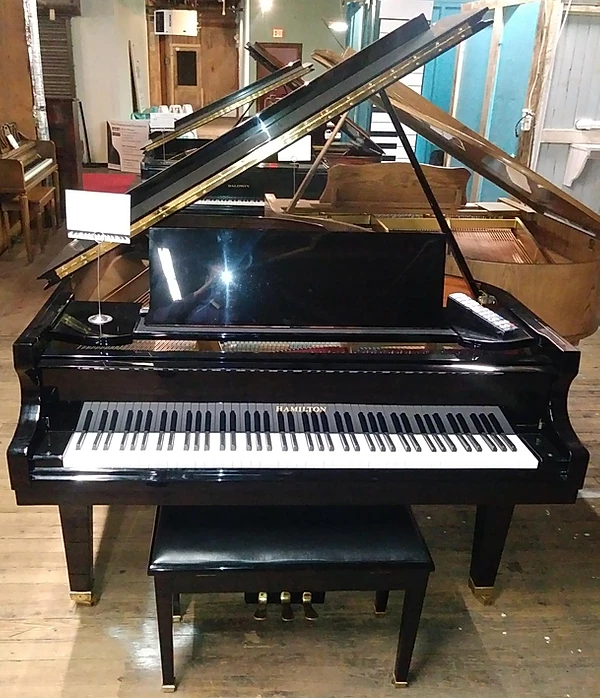 elburn grand piano