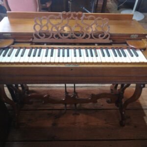 1860 Solid Walnut 61 Key Carhart 30" Melodian $399